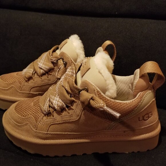 Brand New In Box 6W Lowmel Ugg Sneaker With Tags - Picture 6 of 9
